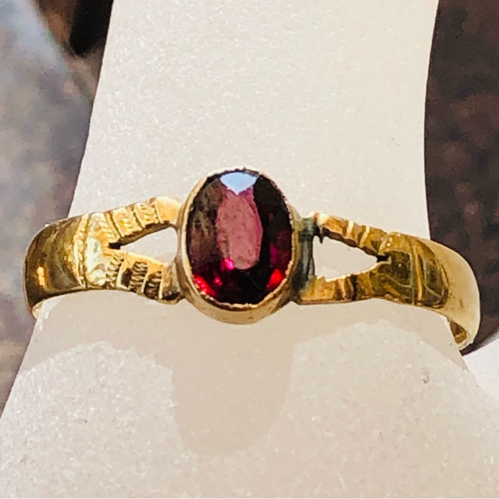 Antique 14k Yellow Gold Rhodolite Garnet Ring - Picture 3 of 13